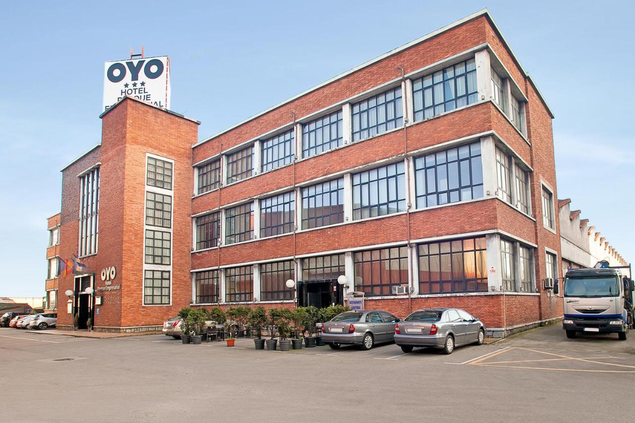 Oyo Hotel Parque Empresarial Avilés Zewnętrze zdjęcie