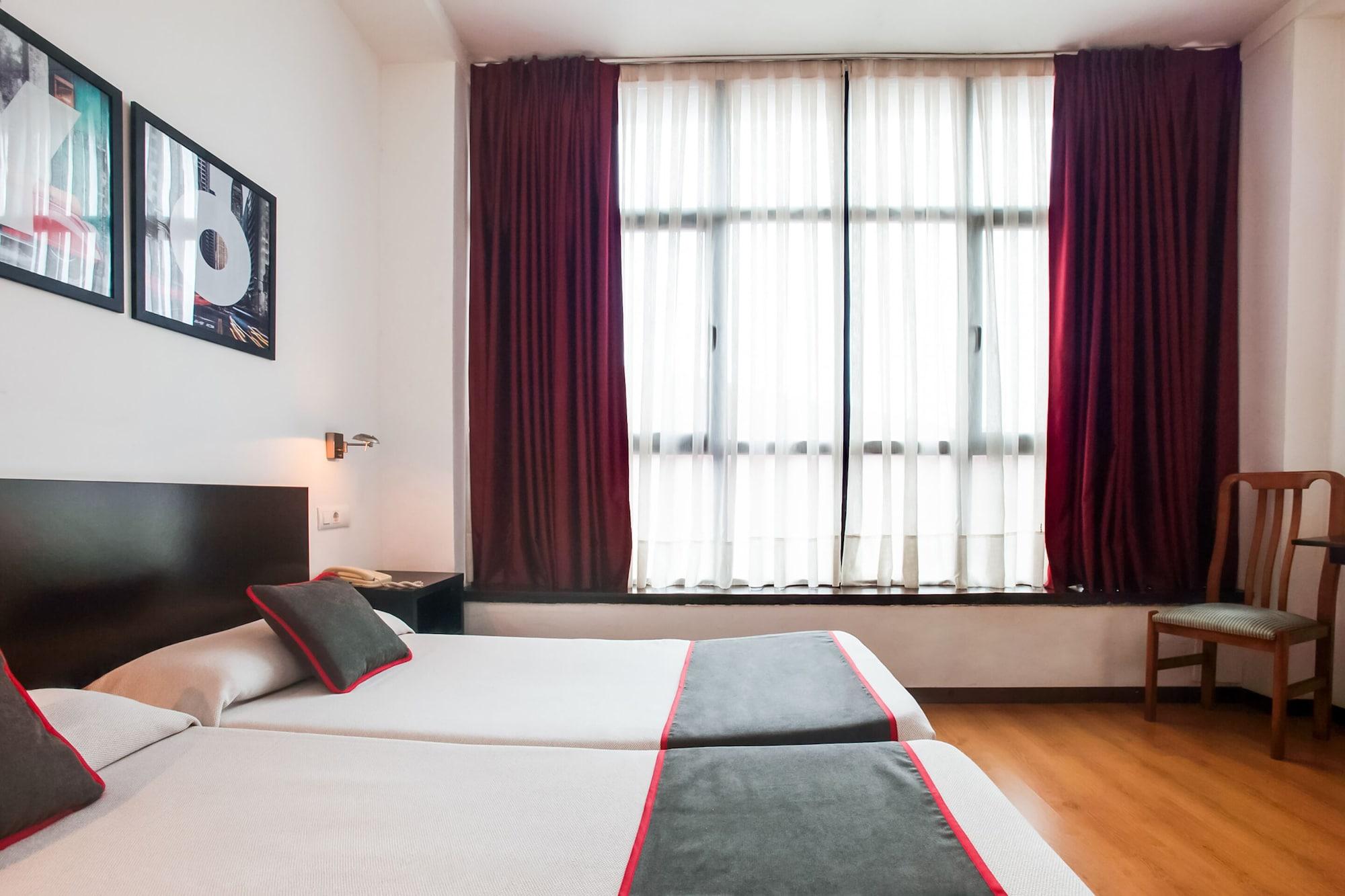 Oyo Hotel Parque Empresarial Avilés Zewnętrze zdjęcie