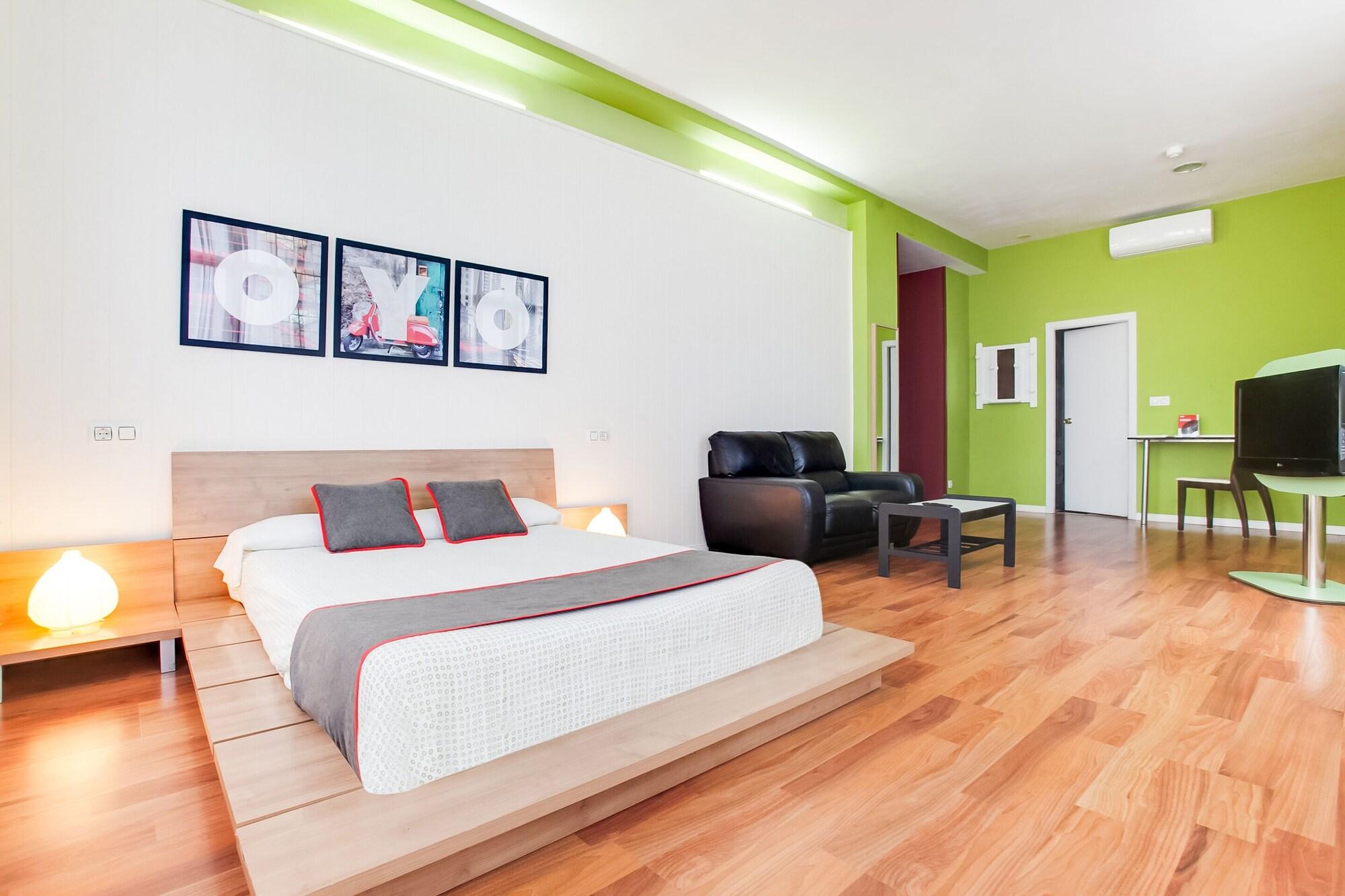 Oyo Hotel Parque Empresarial Avilés Zewnętrze zdjęcie