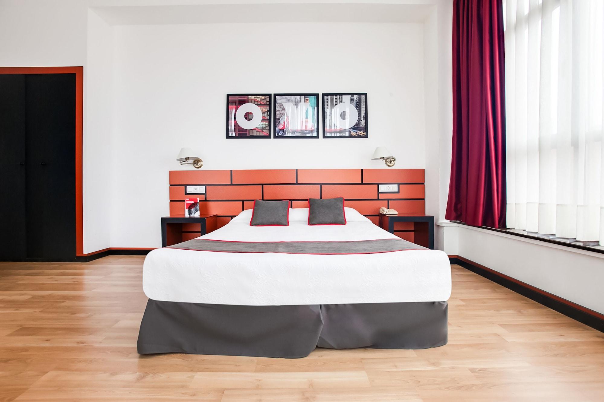 Oyo Hotel Parque Empresarial Avilés Zewnętrze zdjęcie