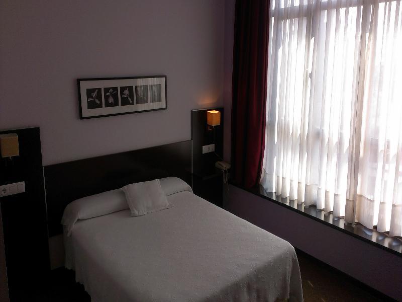 Oyo Hotel Parque Empresarial Avilés Zewnętrze zdjęcie